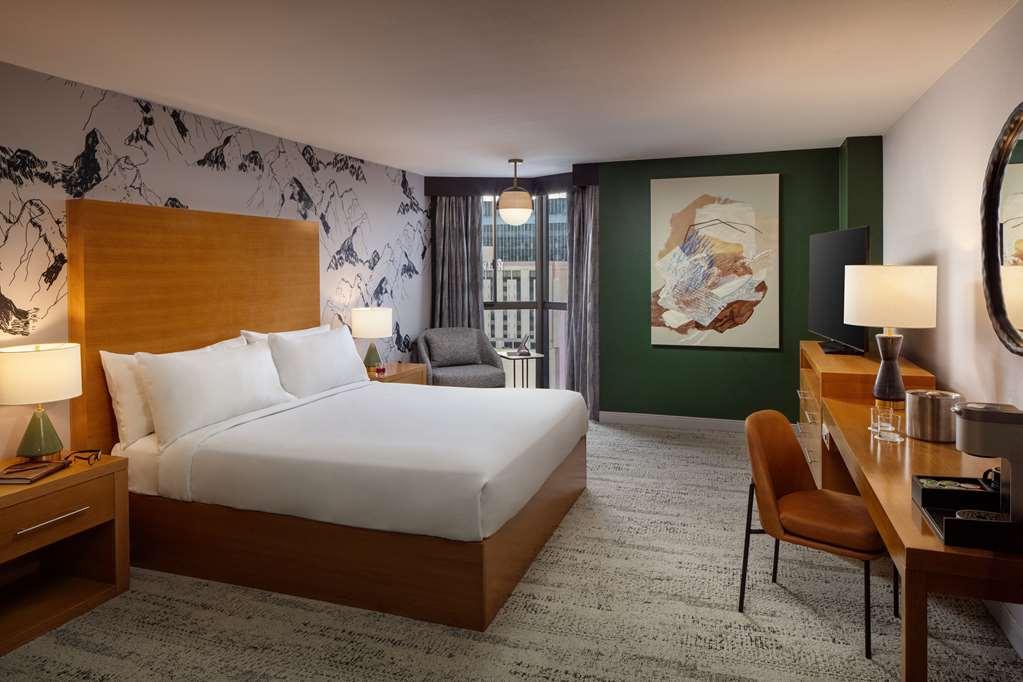 Whitney Peak Hotel Reno, Tapestry Collection By Hilton Bilik gambar